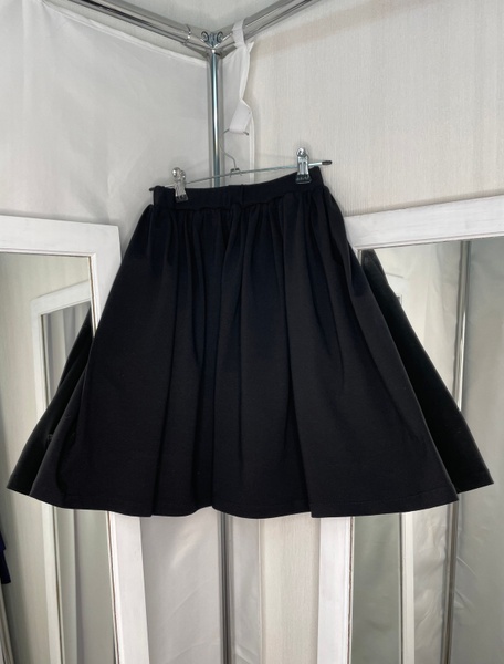Детская свободная трикотажная юбка на резинке фото