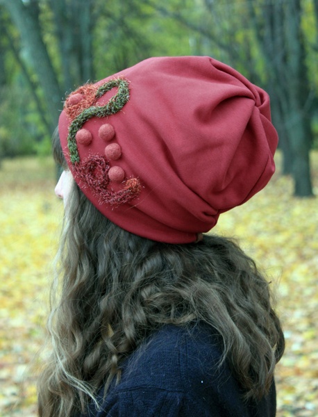 Шапочка Мириам зимняя футер бордо с украшением фото